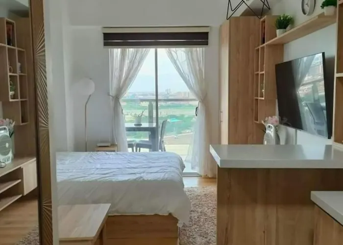 - Sunvida Tower Residences Aparthotel