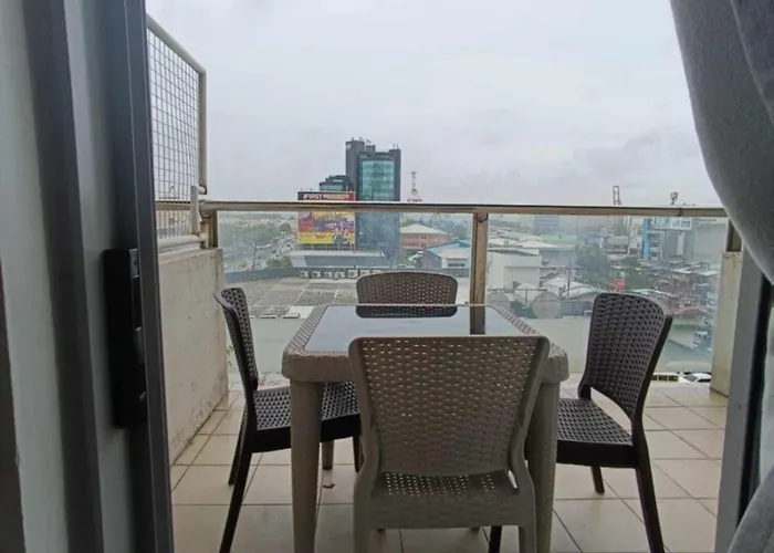 - Sunvida Tower Residences Aparthotel 3*